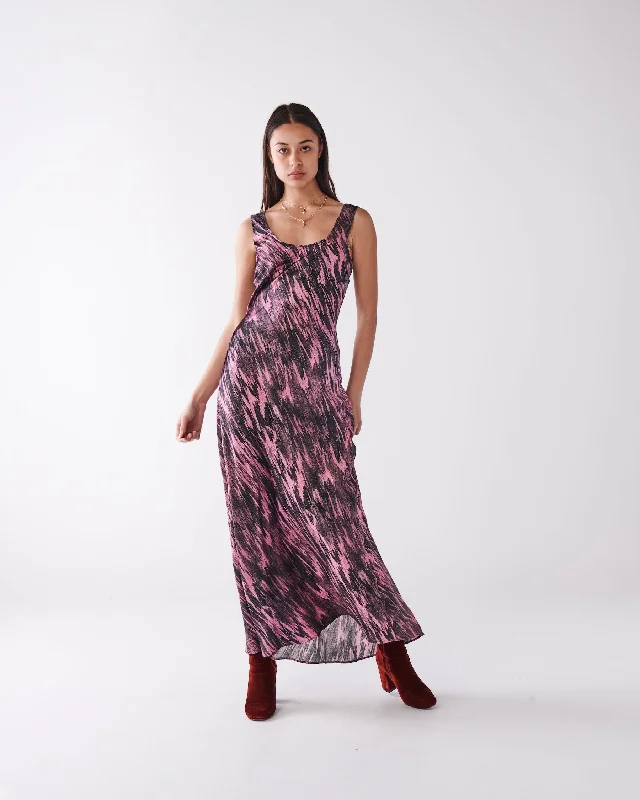 Wamikata Walka Tali Silk Dress