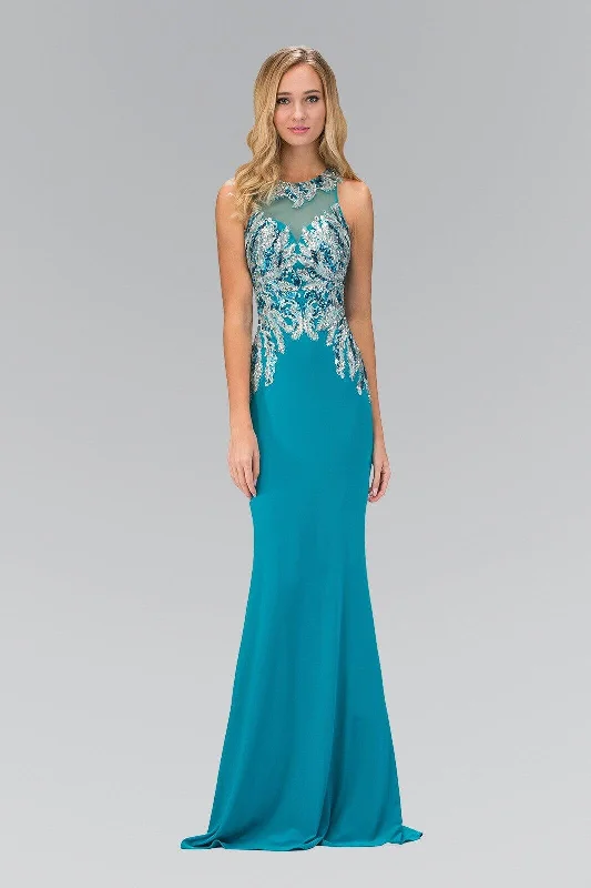 Long Sleeveless Prom Evening Gown